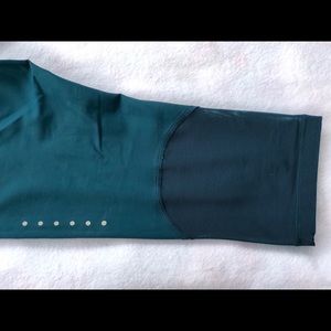 Nike Pants - Nike Teal Mid-Rise Running Crop Pant Nike Pants - Nike Teal Mid-Rise Running Crop Pant